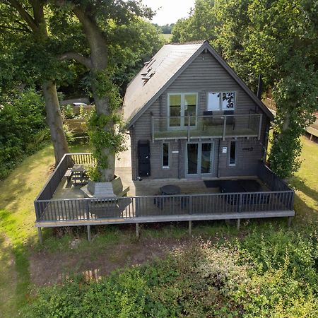 Ilodge Ultra Louth  Ngoại thất bức ảnh